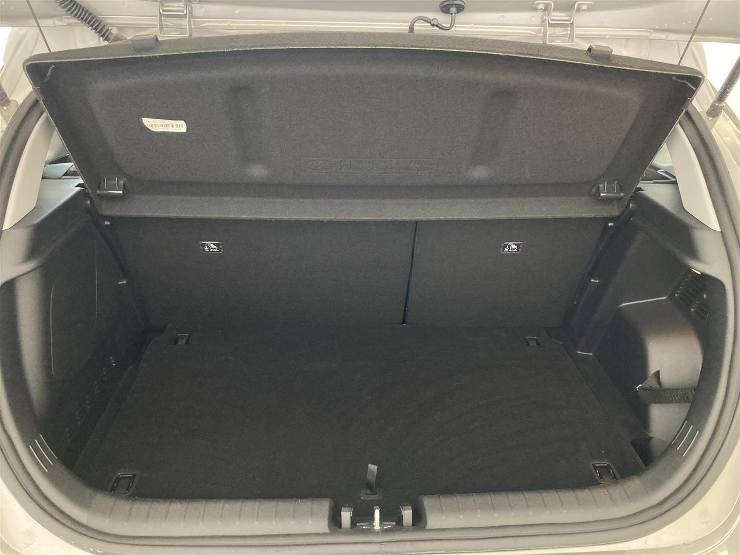 Hyundai i20 1.0 T-GDi 100hk 7DCT MHEV Advanced_8