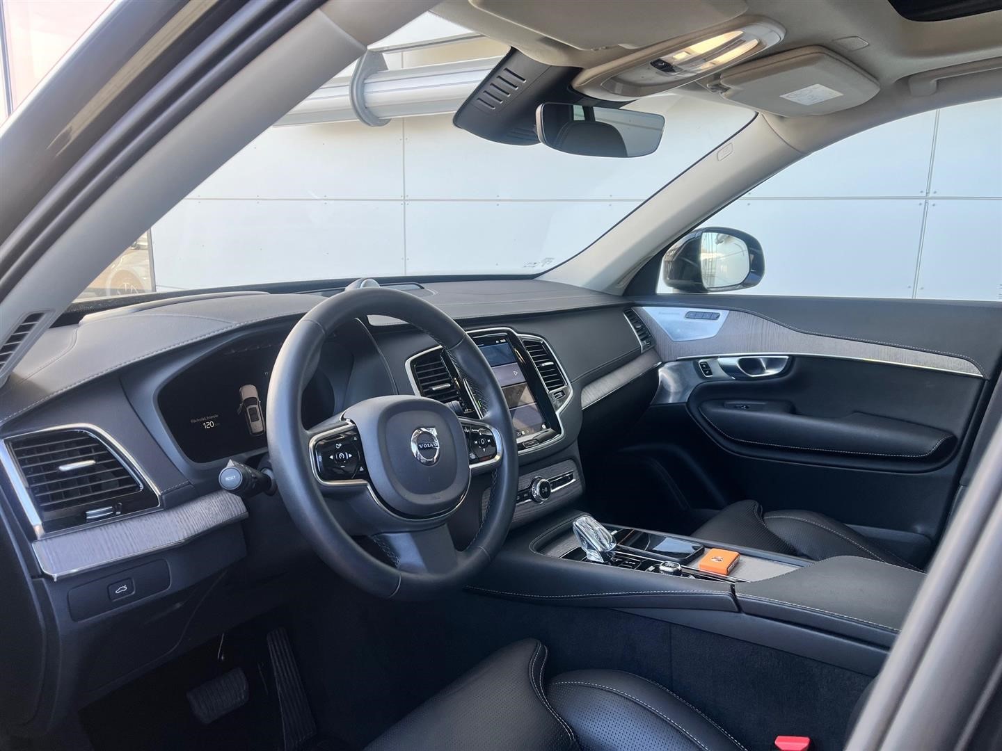 B5 AWD Ultimate Bowers&wilkins Orrefors 360 Adaptiv HUD_3