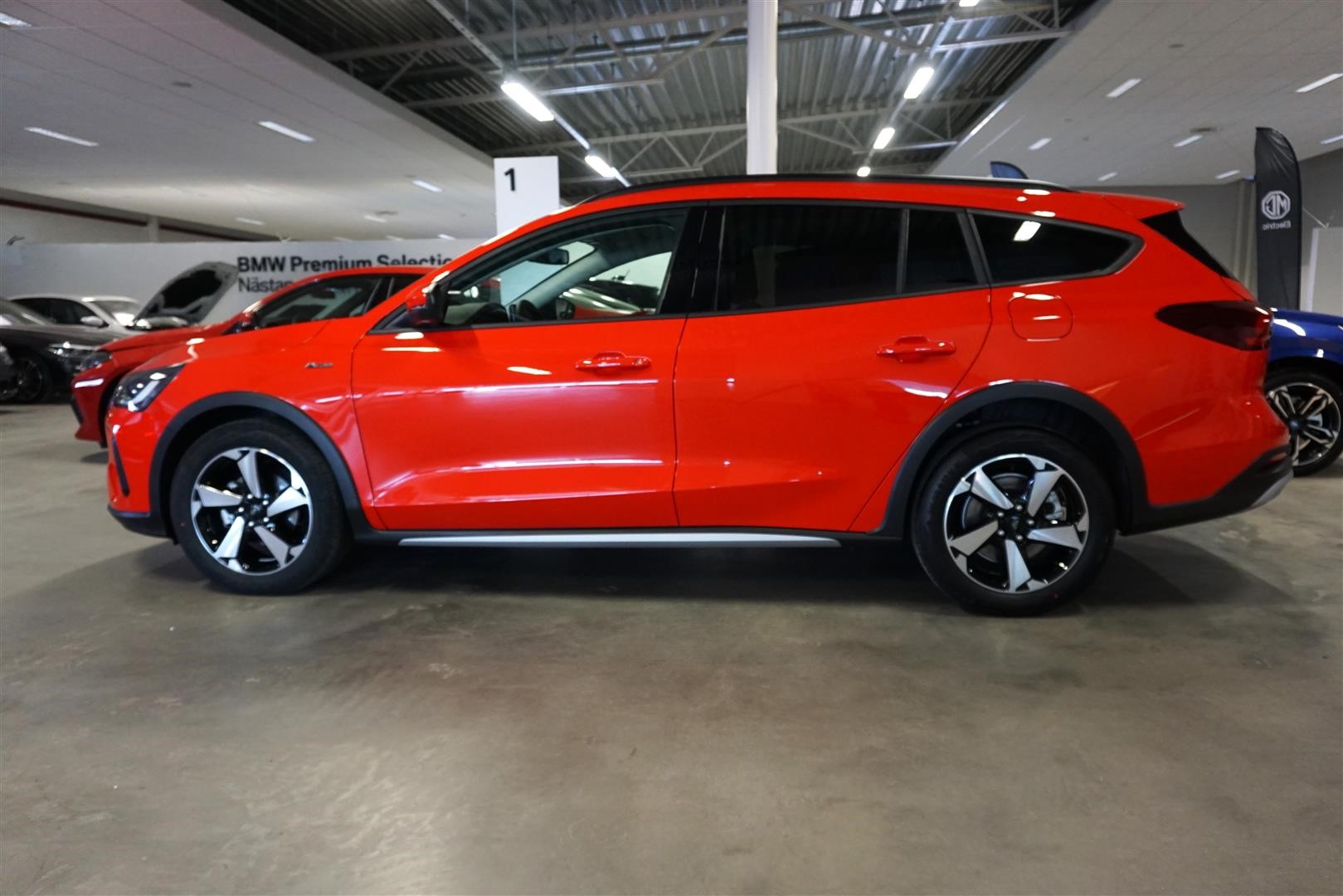 Ford Focus Active Kombi 1.0T EcoBoost MHEV 125hk E85 Edition 7-DCT Omgående Leverans_4