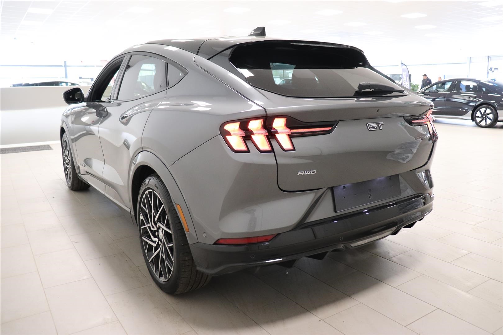GT AWD Long Range_3
