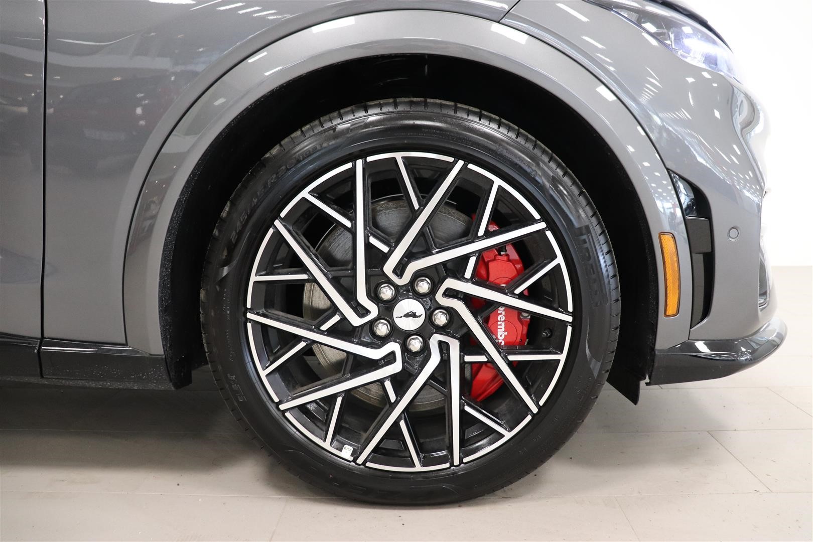 GT AWD Long Range_6