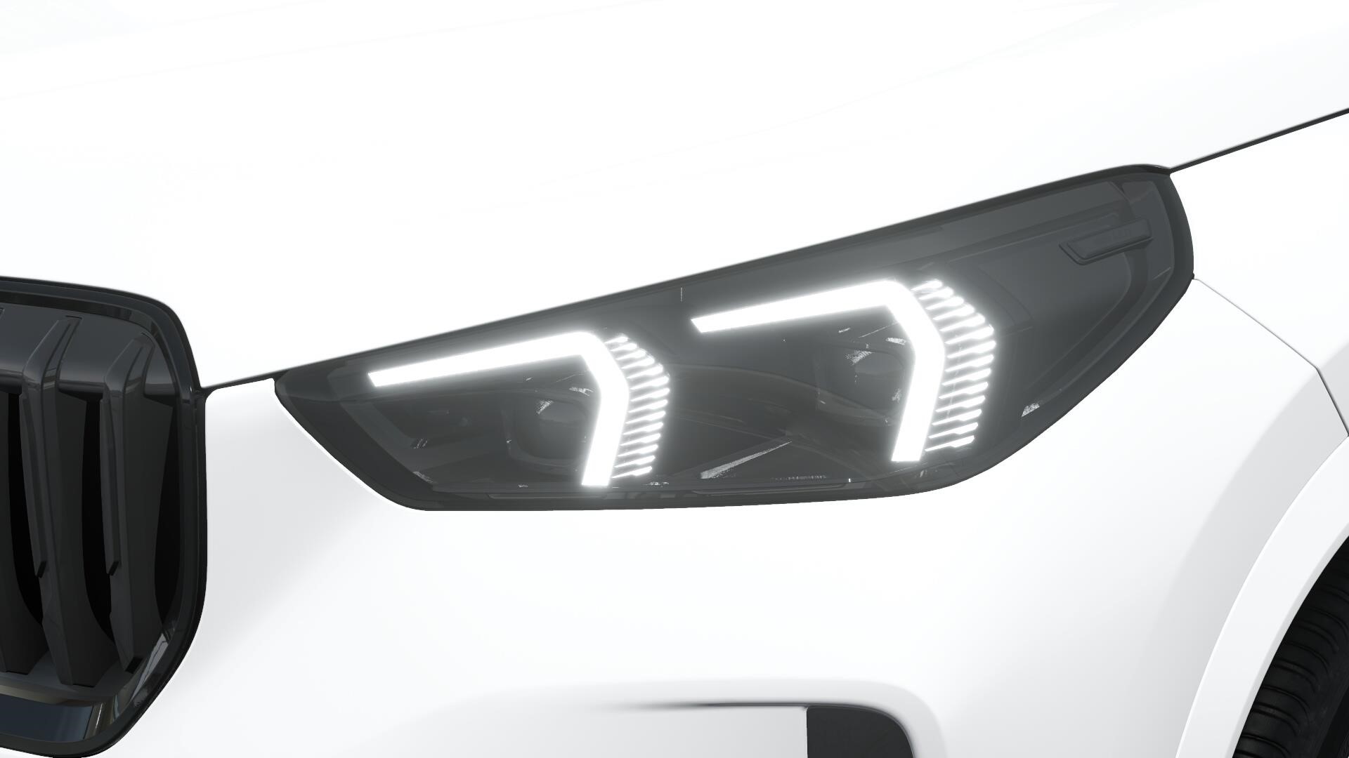 xDrive25e M Sport Pro Business Ed Drag HUD_5