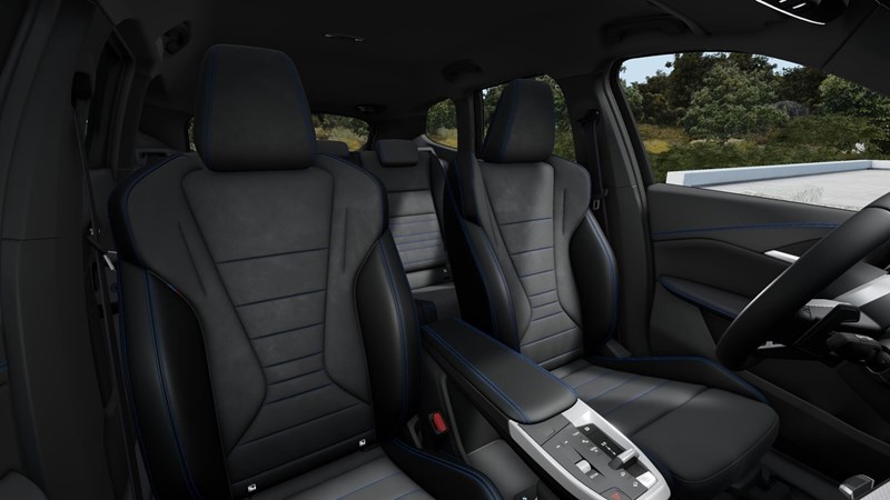 xDrive25e M Sport Pro Business Ed Drag HUD_9