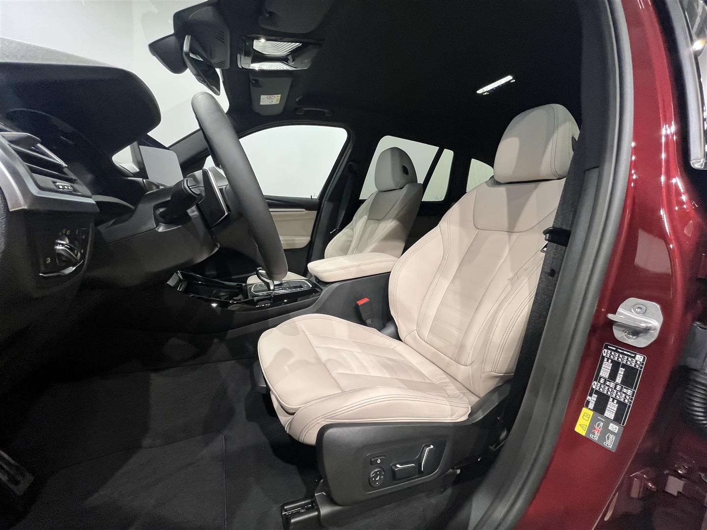 xDrive30e M Sport Innovation DAP El-Stol H K Drag_4