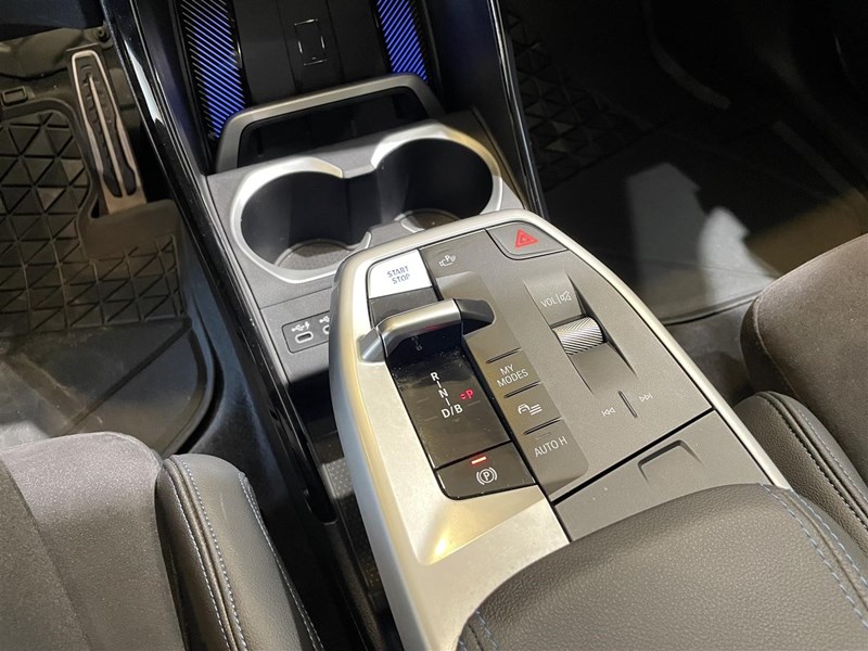 M-Sport Parking Assist  Iconicsounds 2.99% Ränta_10