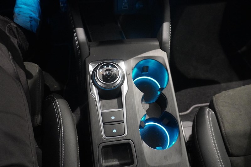 Active X 2.5 Plug-In Hybrid FWD 243hk Business Edition_7
