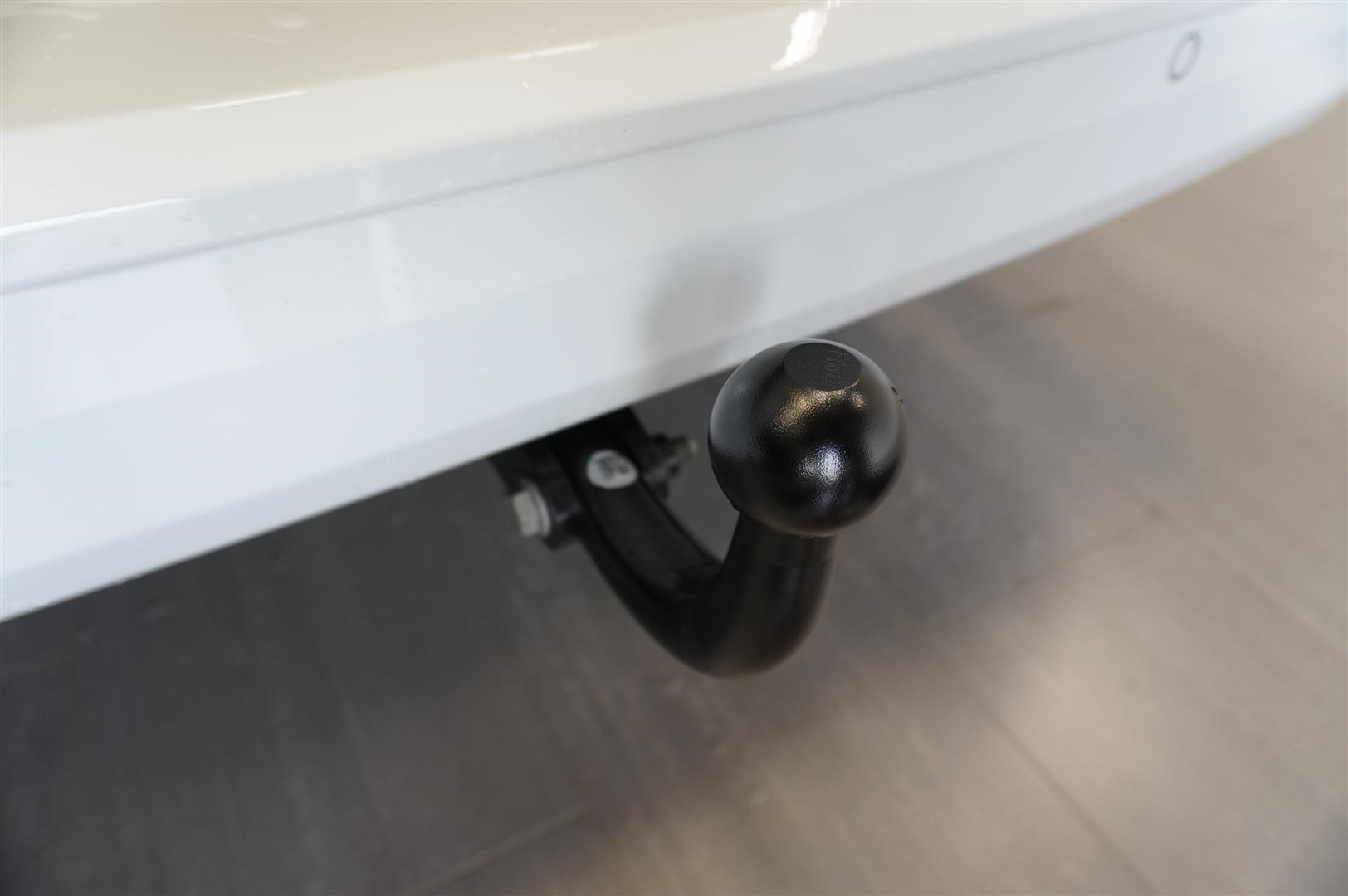 Skåp L2 Limited 1.5 EcoBoost Plug-In 110kw 150hk 6AT_20
