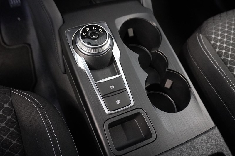 Titanium 2.5 Plug-In Hybrid FWD 243hk CVT_23