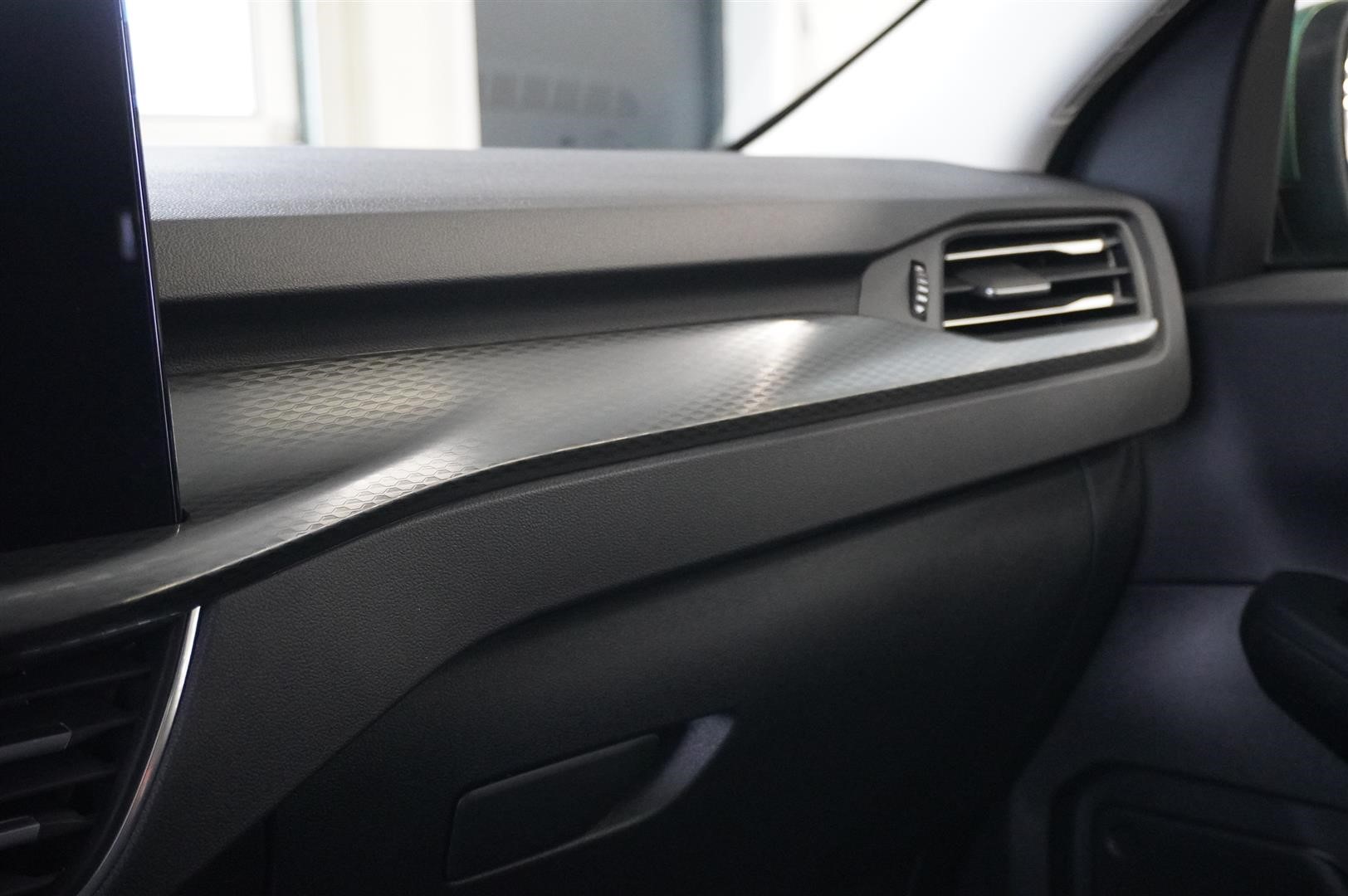 Titanium 2.5 Plug-In Hybrid FWD 243hk CVT_24