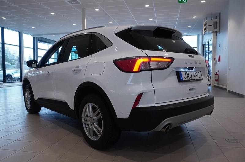 Plug-In Hybrid Titanium_3