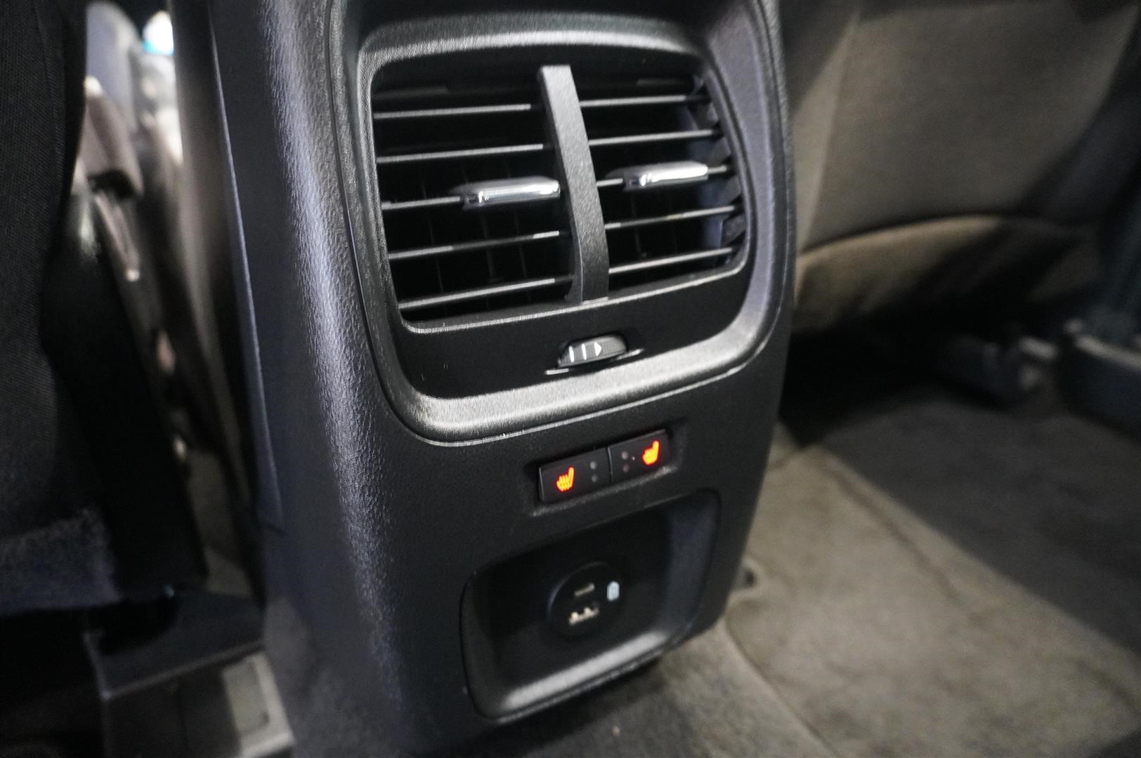 Plug-In Hybrid Titanium_6