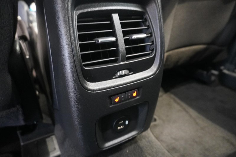 Plug-In Hybrid Titanium_6