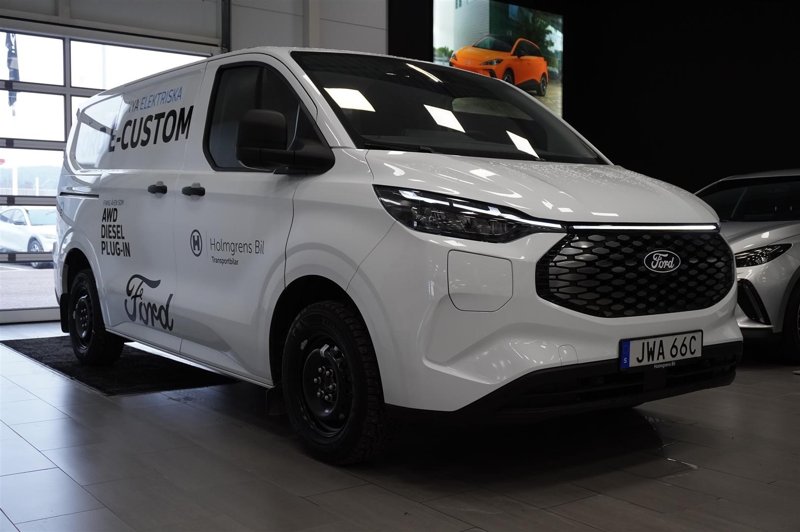E-Custom Skåp Trend 320s Swb Elmotor 100kW 136hk 1-Vxl Rwd El_2
