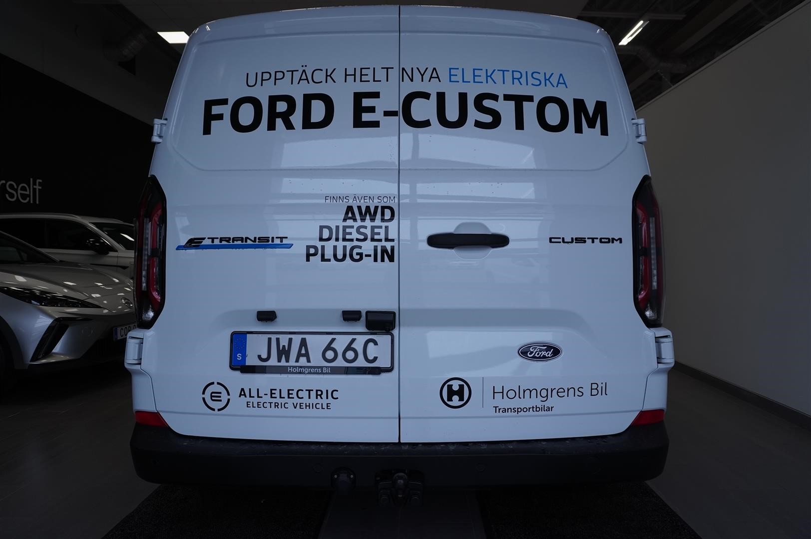 E-Custom Skåp Trend 320s Swb Elmotor 100kW 136hk 1-Vxl Rwd El_4