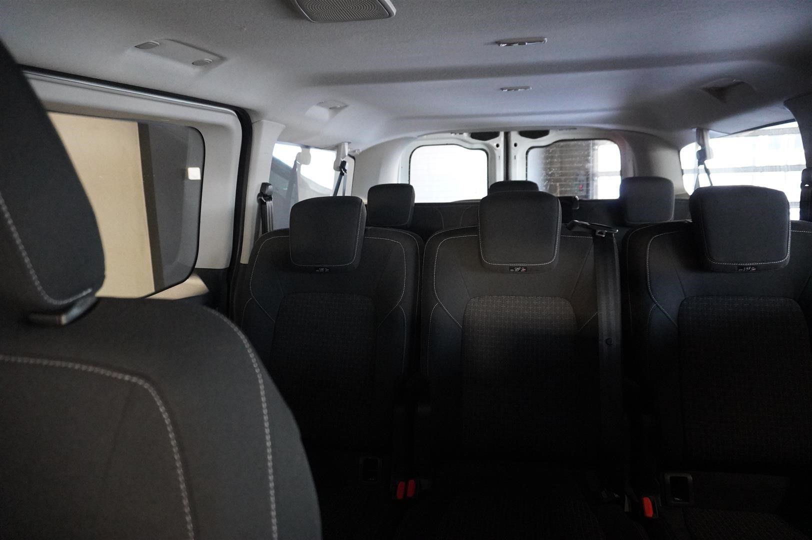Kombi Minibuss Trend 320l LWB 2.0l 170hk 8AT FWD Diesel_8