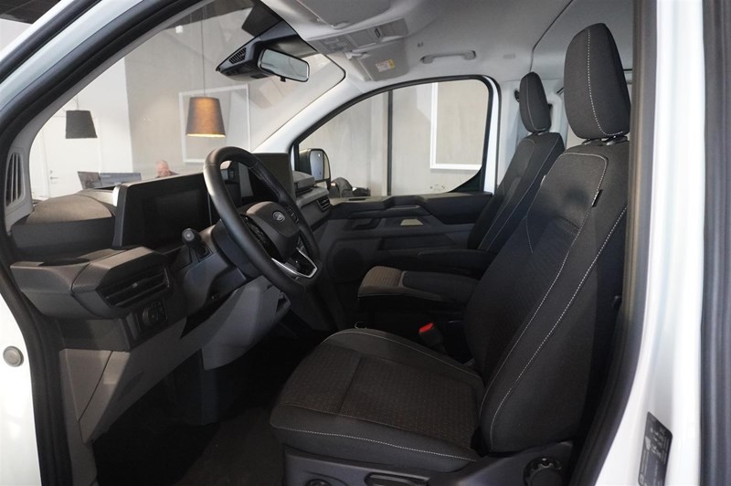 Kombi Minibuss Trend 320l LWB 2.0l 170hk 8AT FWD Diesel_9