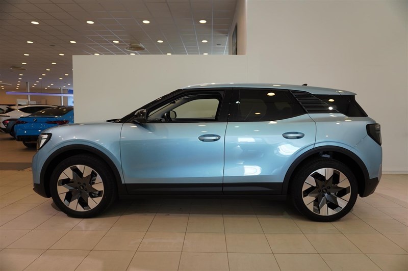 Premium AWD Long Range 340 hk_3