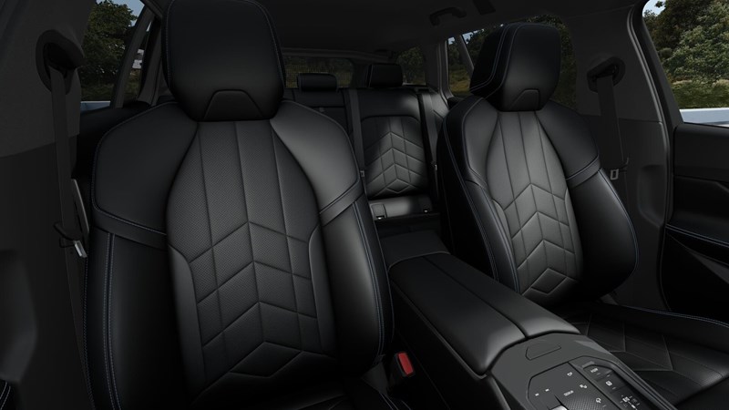 Touring M Sport Active Launch Edition Drag Rattvärme 19_9