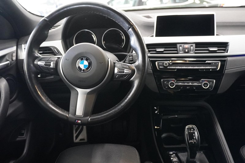 xDrive20d Drag M-Sport HiFi Högtalarsystem Elstolar Stolsvärme Fram_10