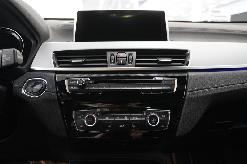 xDrive20d Drag M-Sport HiFi Högtalarsystem Elstolar Stolsvärme Fram_13