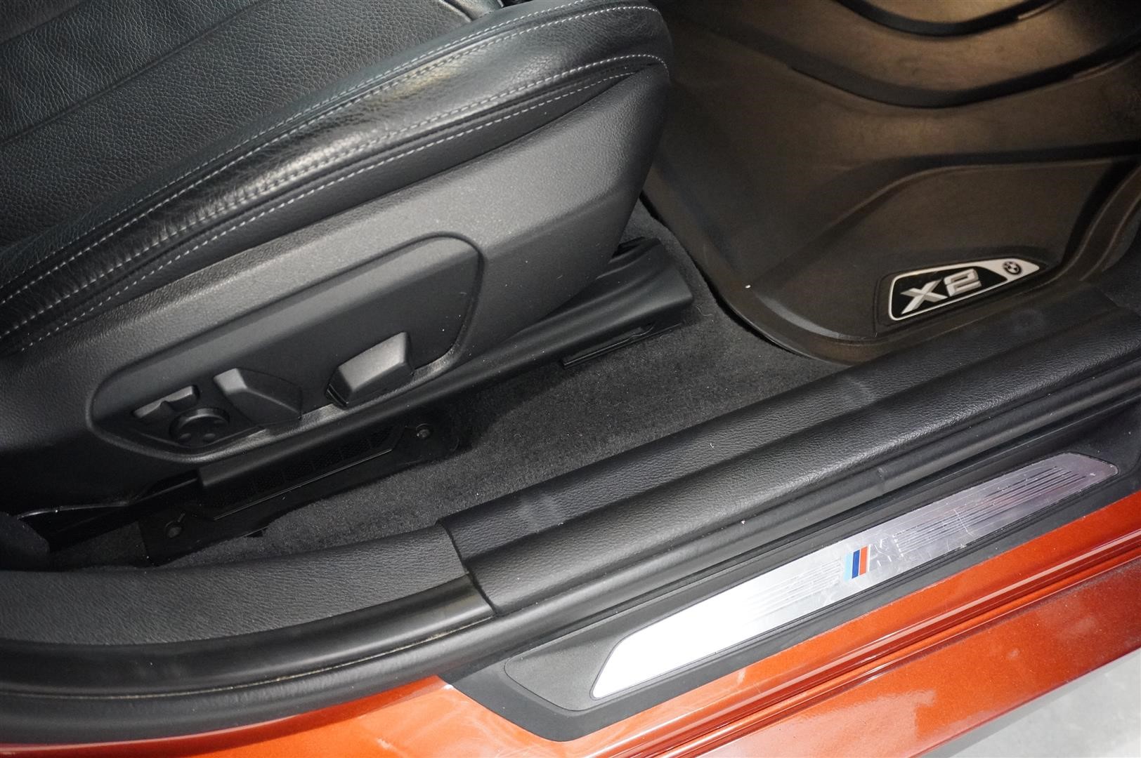 xDrive20d Drag M-Sport HiFi Högtalarsystem Elstolar Stolsvärme Fram_19