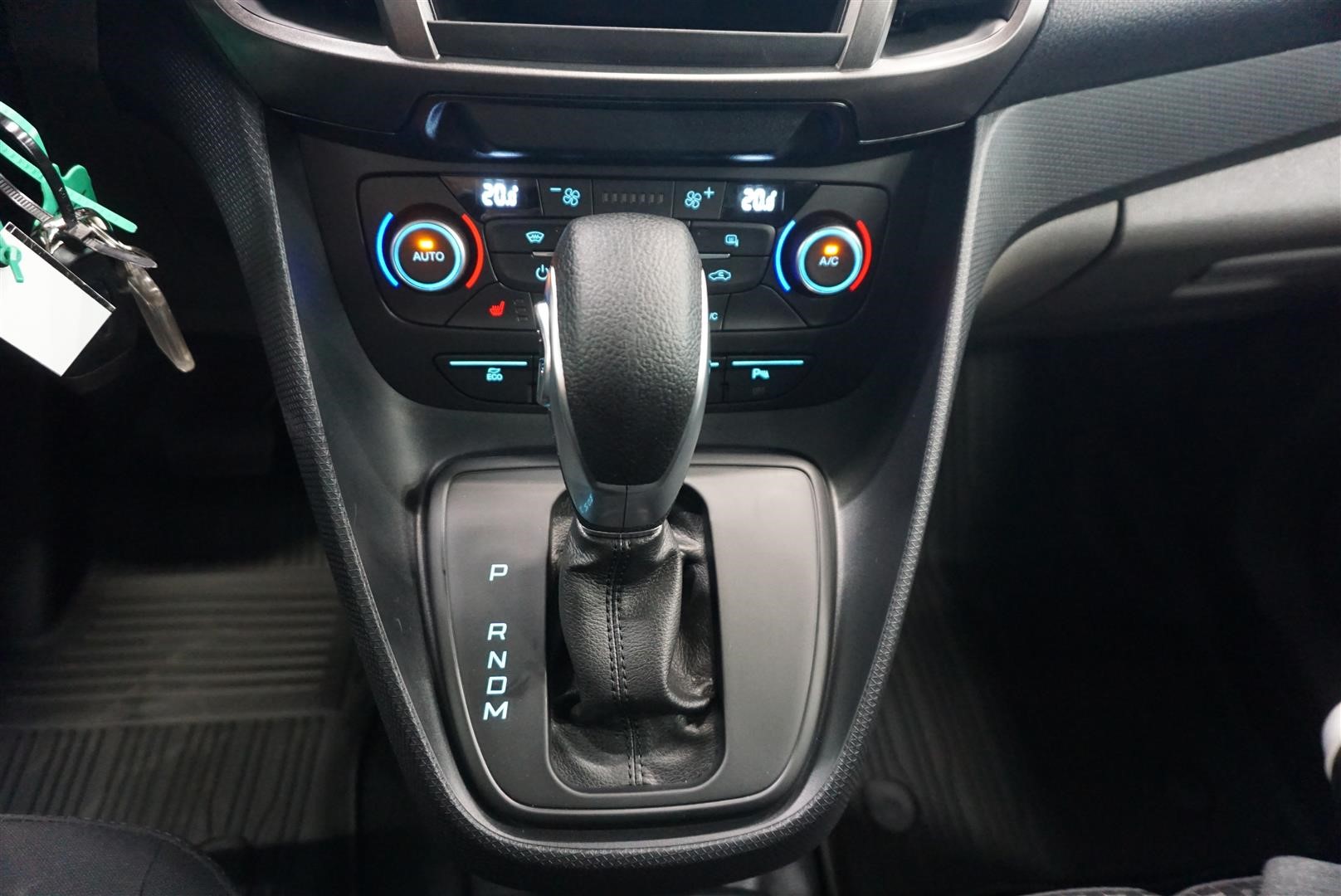 Ford Transit Connect Skåp L2 Trend HP 1.5l Ecoblue 100 hk 8AT_10