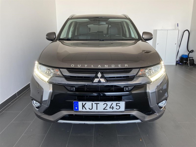 Mitsubishi Outlander 2.0 Plug-In Hybrid 4WD Dragkrok_3