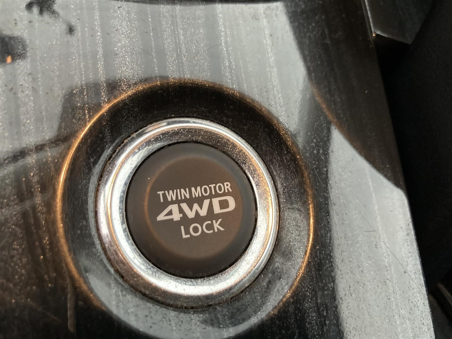 Mitsubishi Outlander 2.0 Plug-In Hybrid 4WD Dragkrok_10