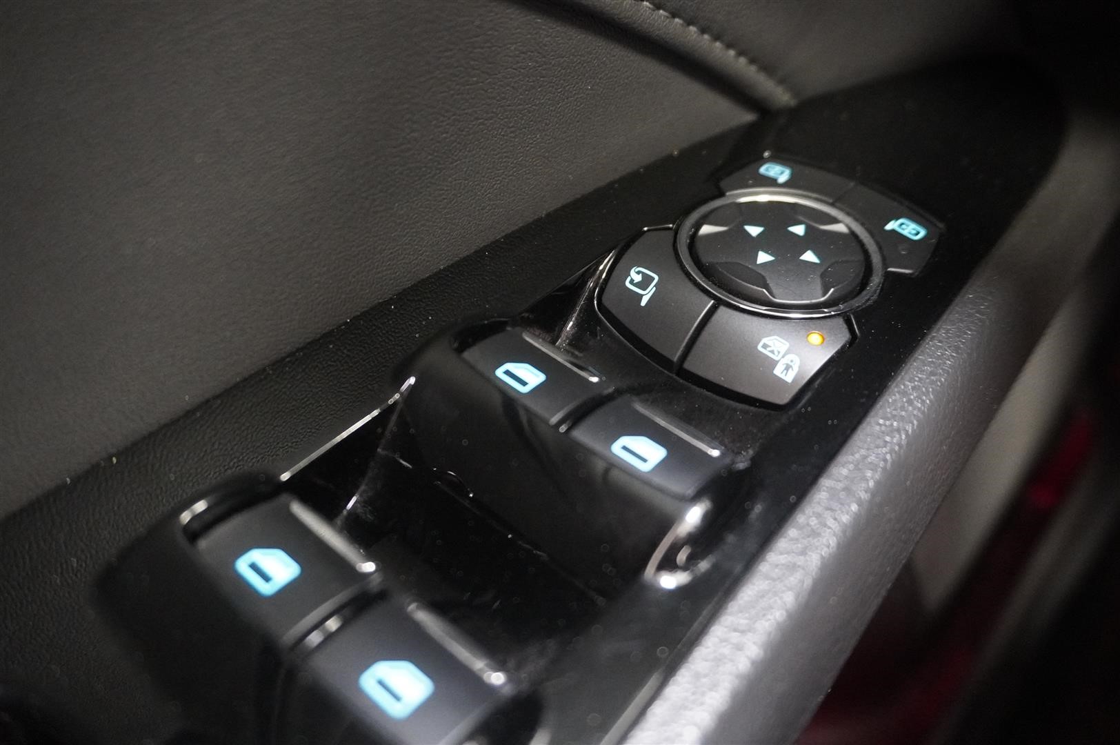 Kombi  E-Cvt 187hk Navi Drag_19
