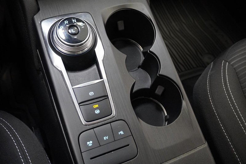 PHEV 225hk CVT Titanium Vinterpaket_13