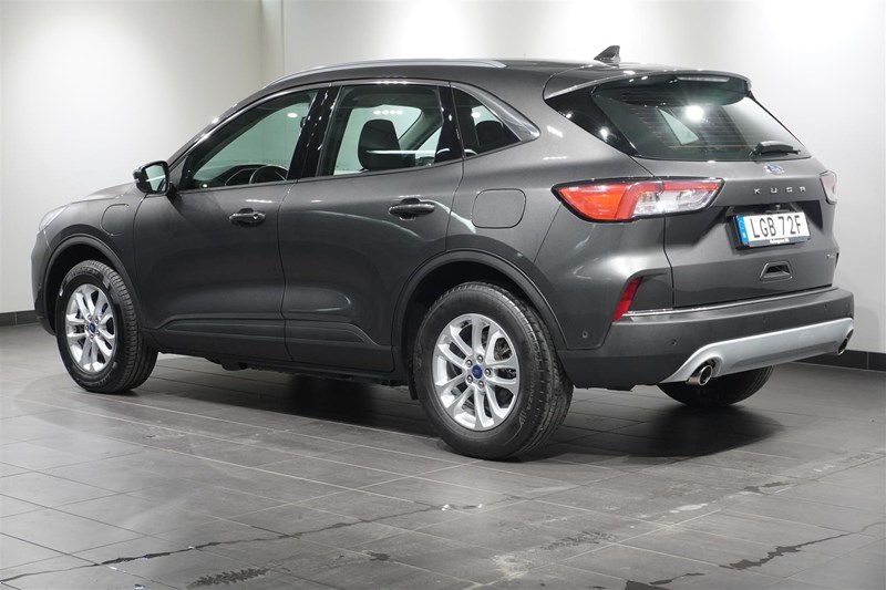 Plug-In Hybrid Titanium CVT_2