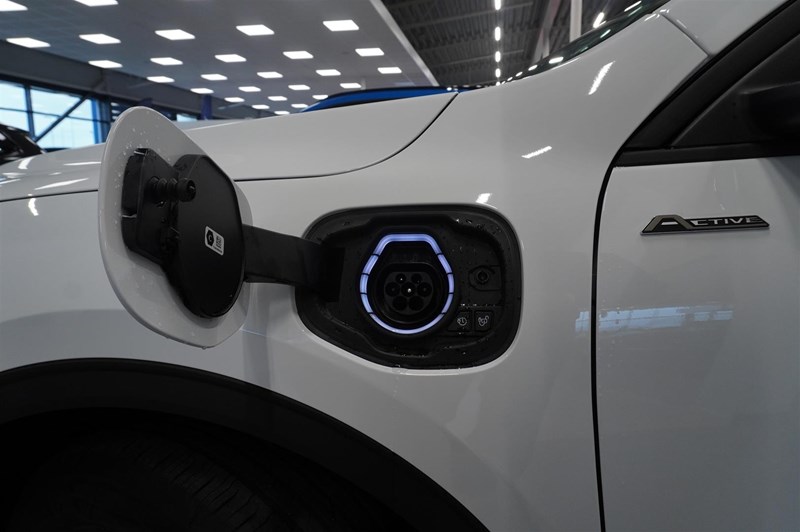 Active 2.5 Plug-In Hybrid FWD 243hk CVT Inkl. Vinterpaket_4