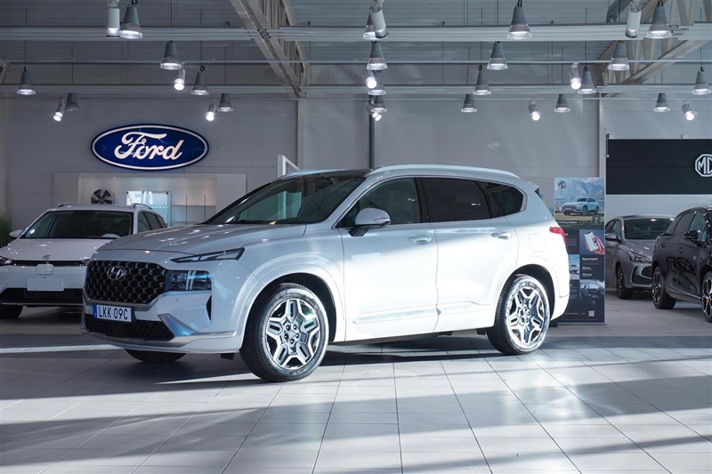 HEV AWD Adv 7-Sits Kamera Pano