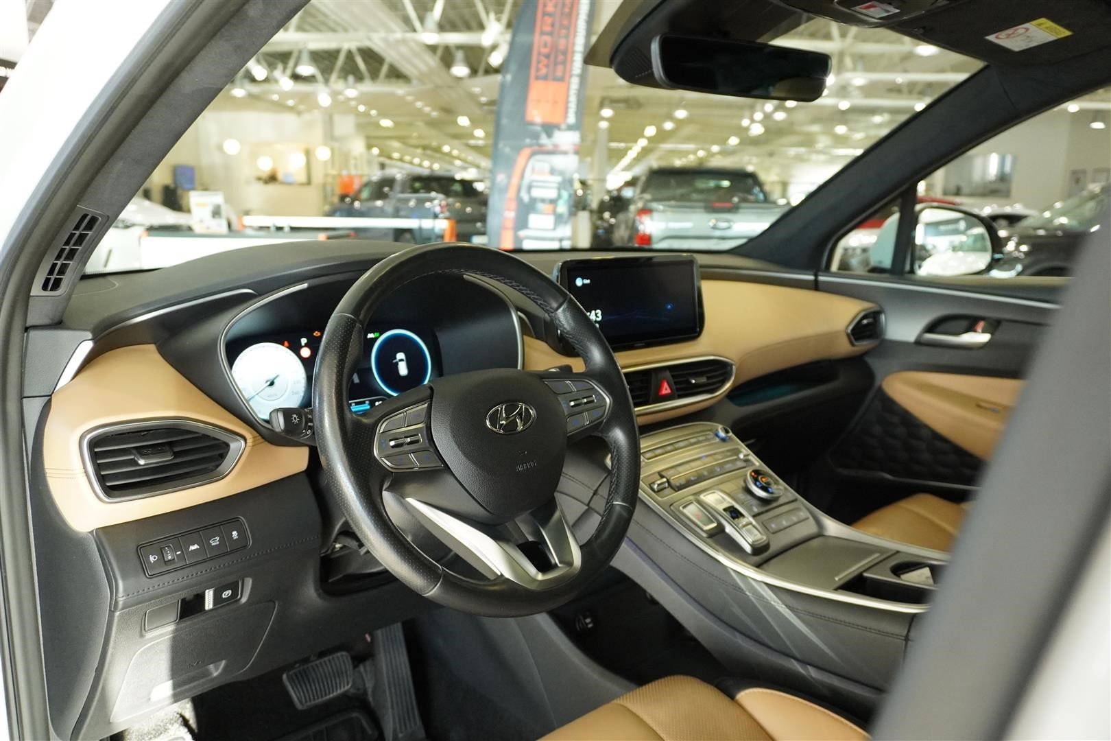 HEV AWD Adv 7-Sits Kamera Pano_7