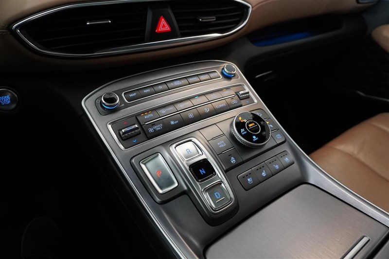 HEV AWD Adv 7-Sits Kamera Pano_11