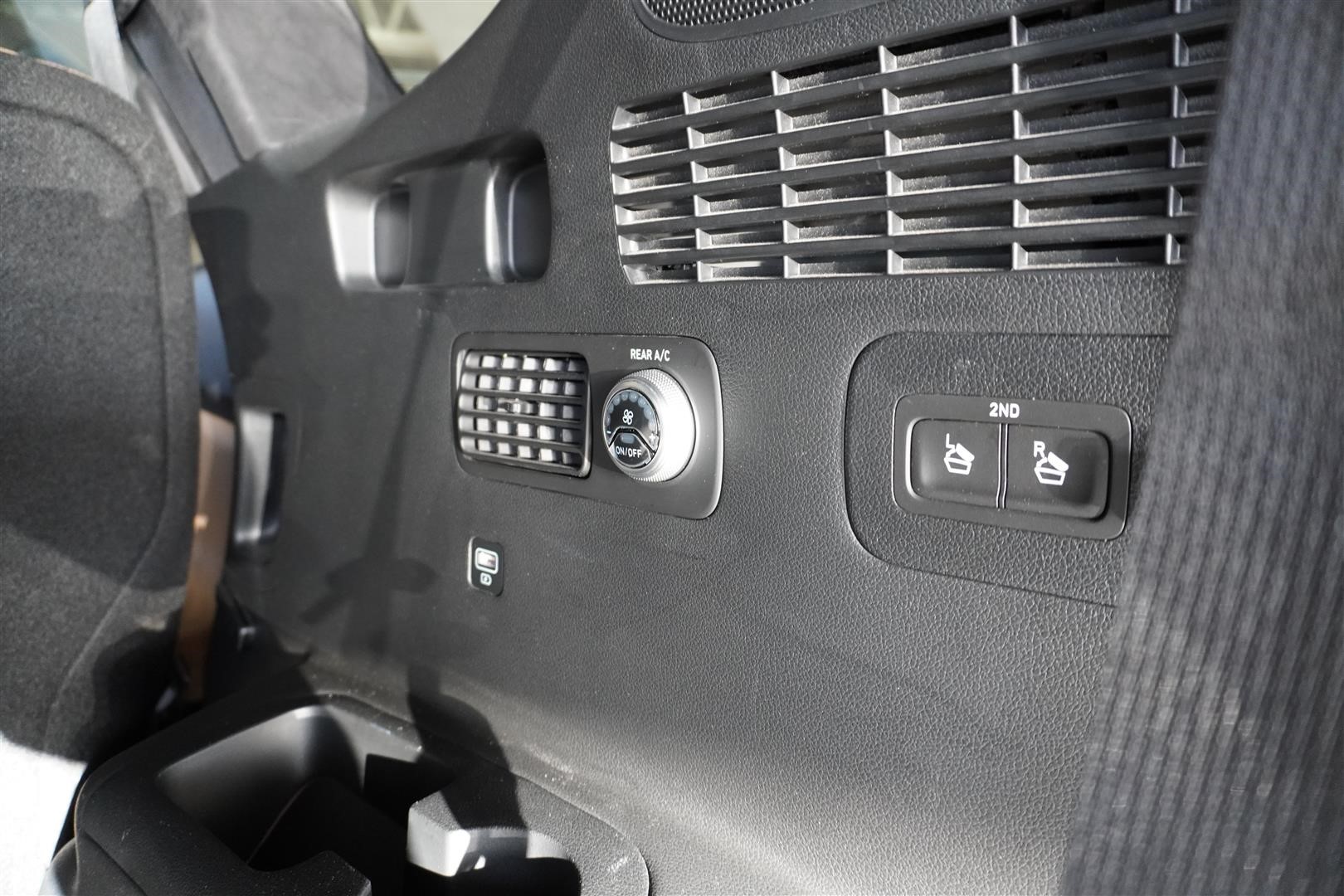 HEV AWD Adv 7-Sits Kamera Pano_15
