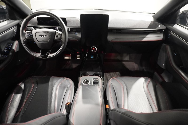 Standard Range AWD Teknikpaket_9