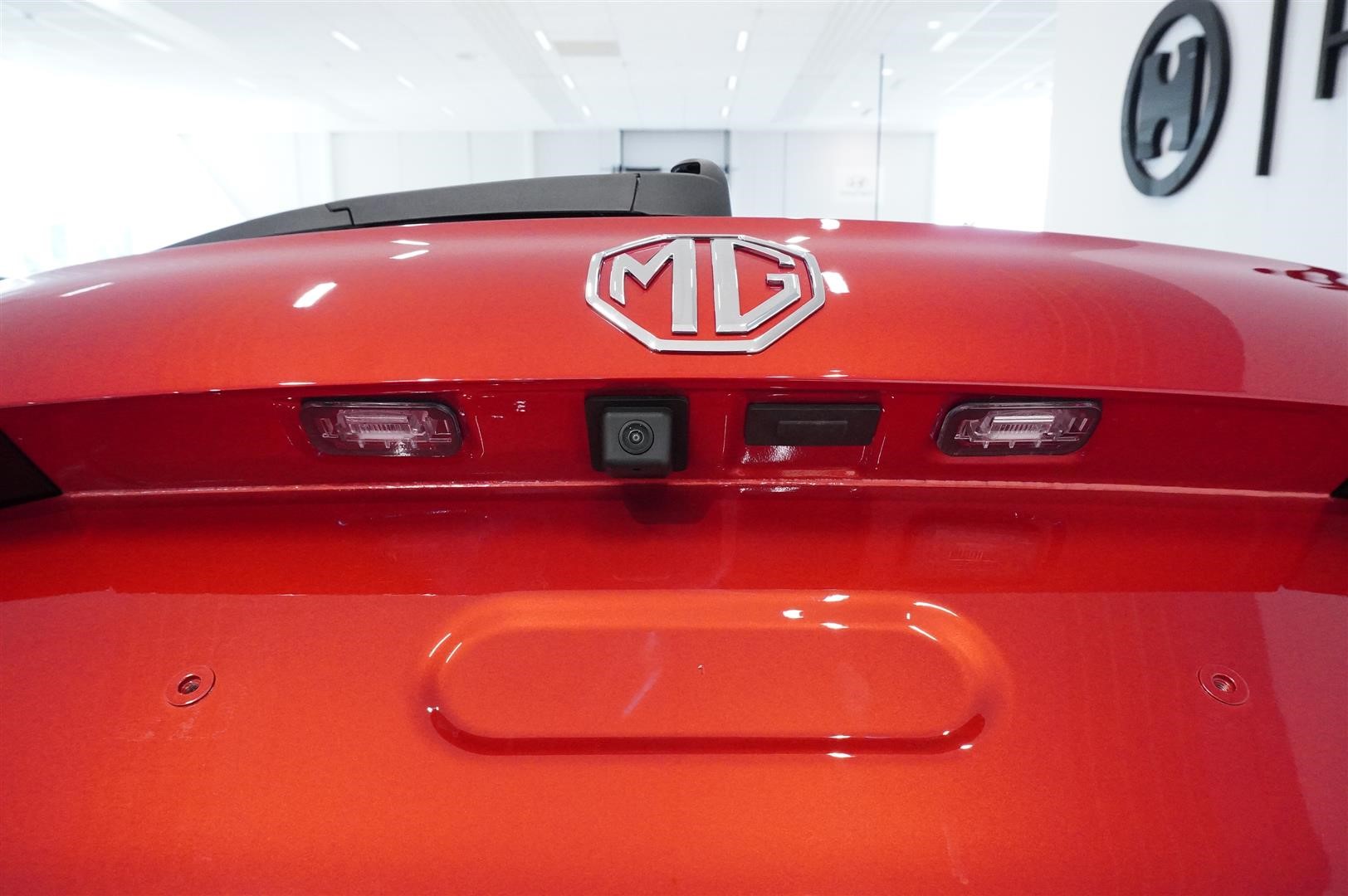 Mg3 Lux Hybrid 360 App Navi Applecarplay Androidauto_5