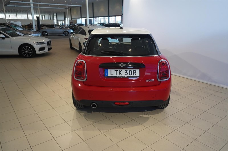 5-Dörrars Manuell 136hk Sensorer Farthållare_3