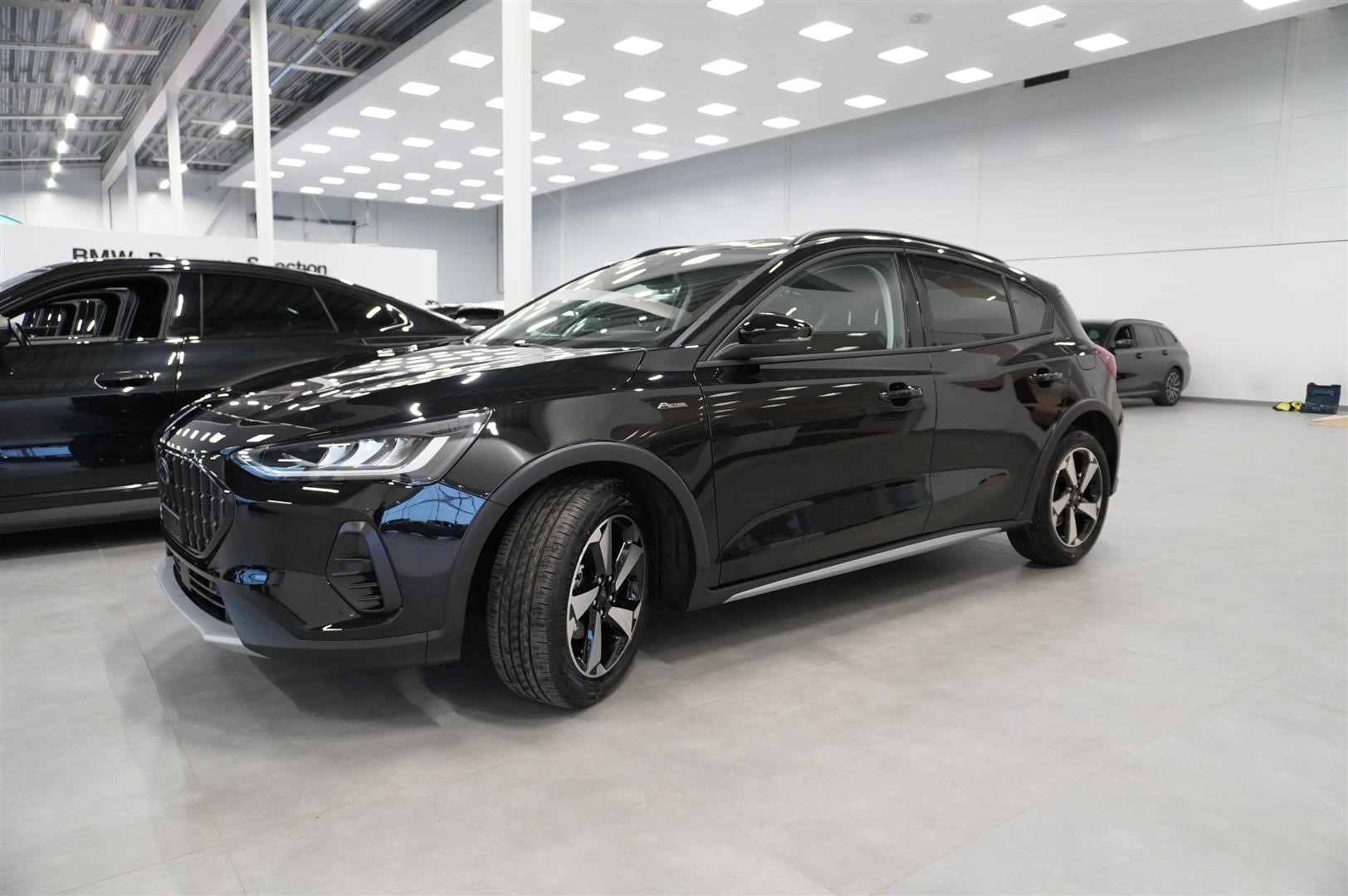 Active 1.0T EcoBoost MHEV 125hk Edition 6-Vxl Manuell