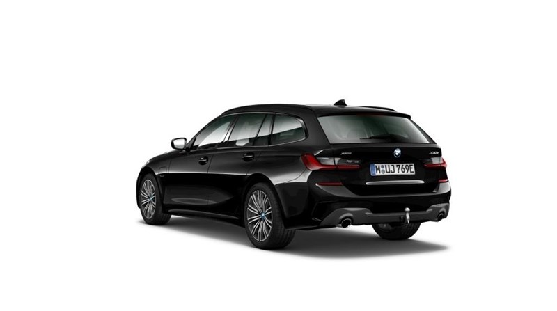Touring M Sport Navi Fartpilot HiFi Drag_4
