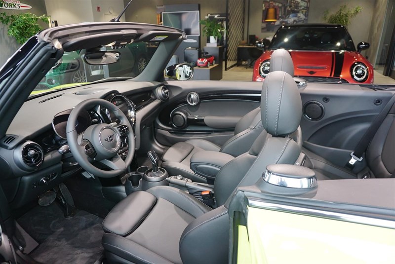 MINI Cooper Cabrio Essential Navi Keyless 17'' Automat_5
