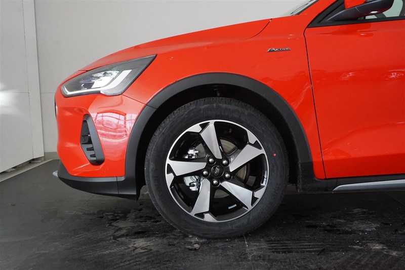 Ford Focus Active Kombi 1.0T EcoBoost MHEV 125hk E85 Edition 6MT_11