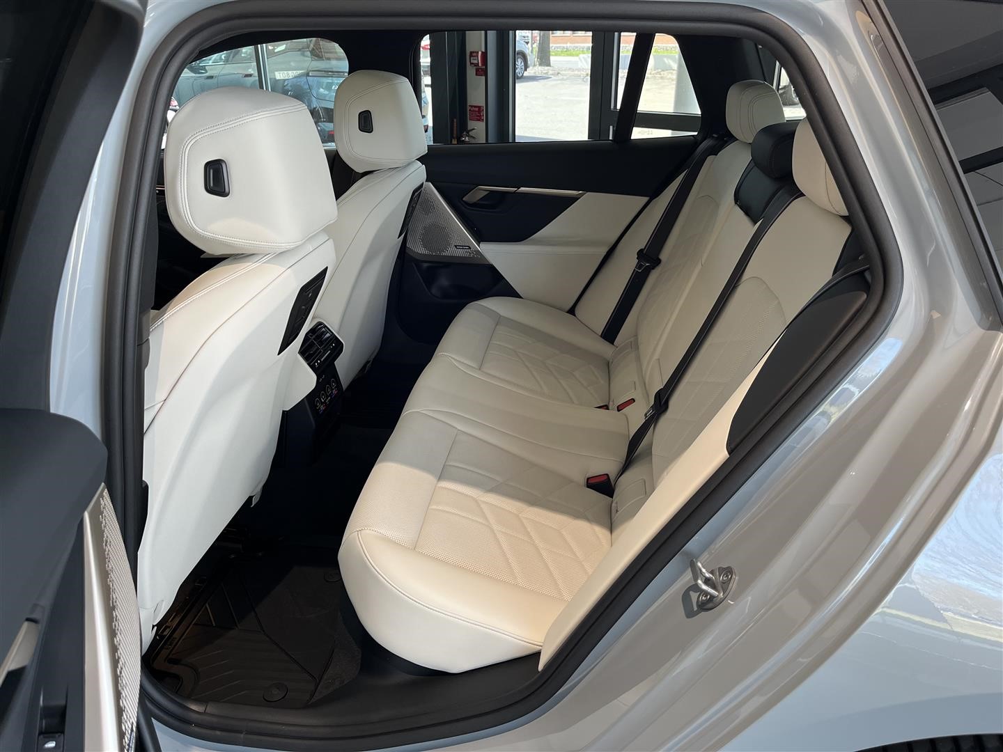 Touring M Sport Business Launch Edition_5