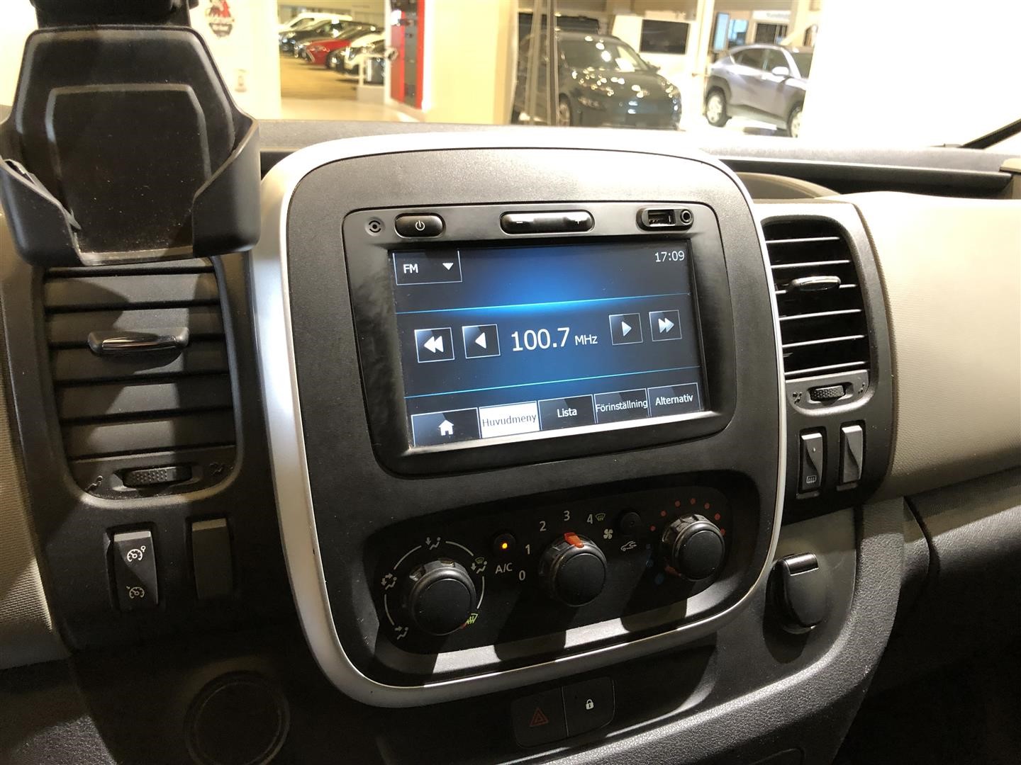 Renault Trafic 1.6 dCi Skåp 115hk L1H1_8