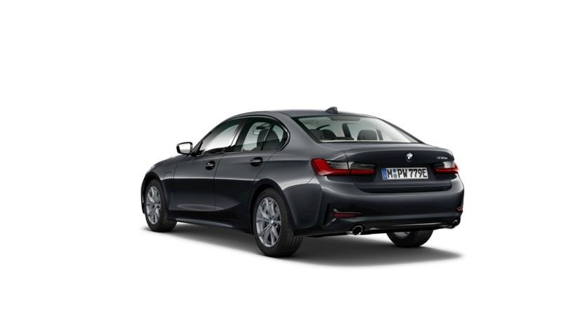 Sedan Model Sport Navi PDC LED 17_4