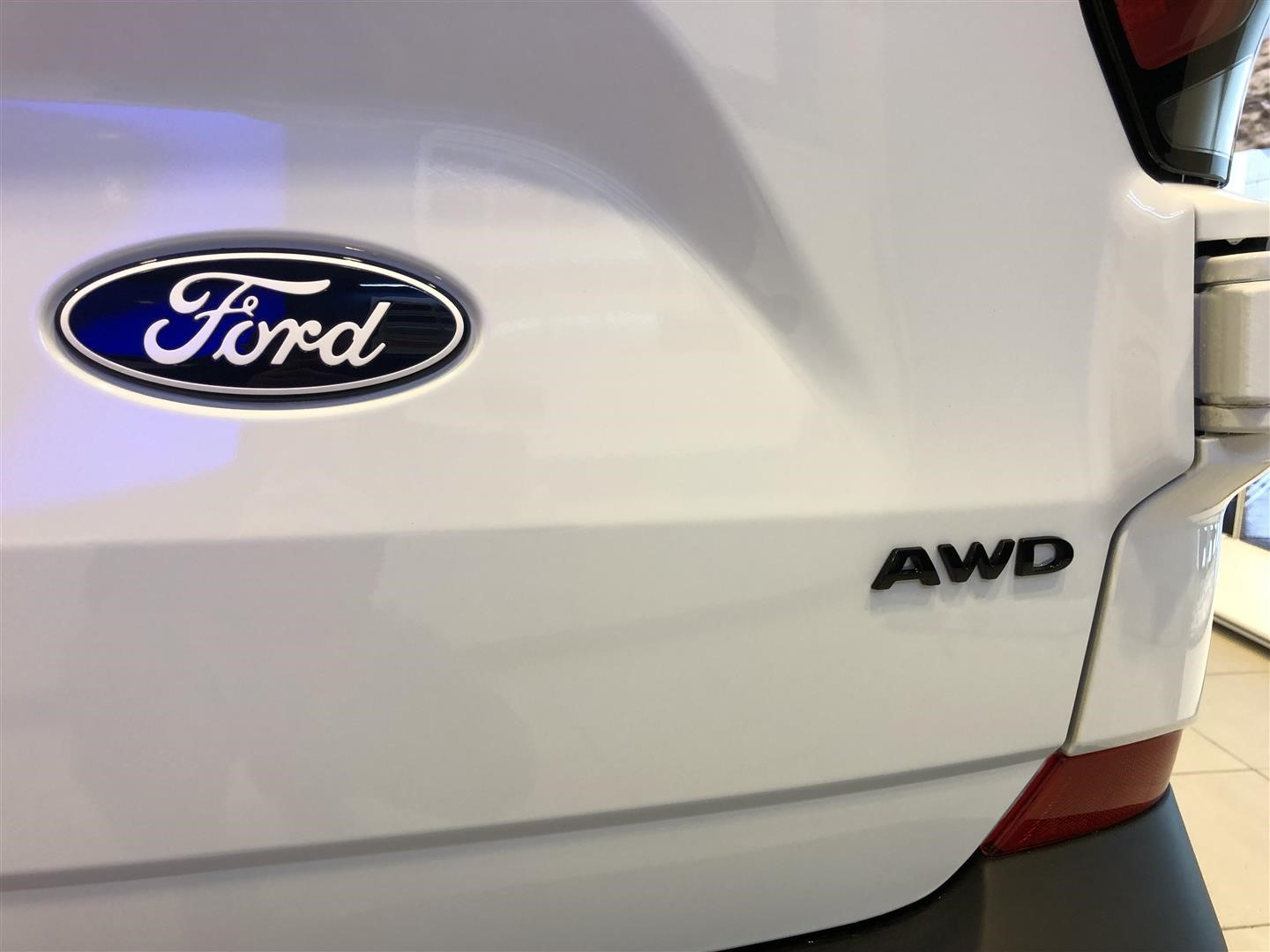 Skåp Trend 320l LWB 2.0l Ecoblue 170hk 8AT AWD Diesel Holmgrens Edition_15