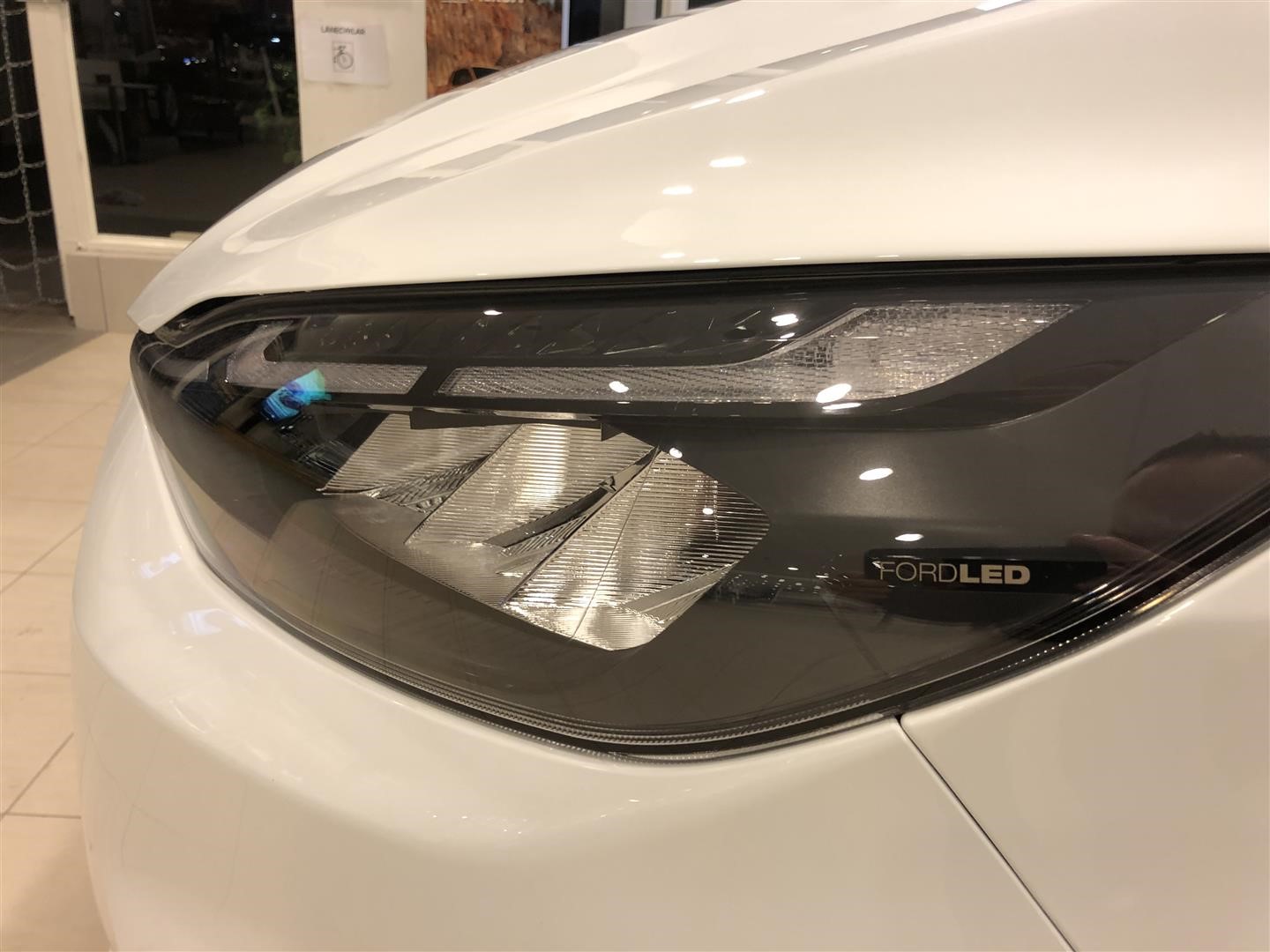 Skåp Trend 320l LWB 2.0l Ecoblue 170hk 8AT AWD Diesel Holmgrens Edition_18