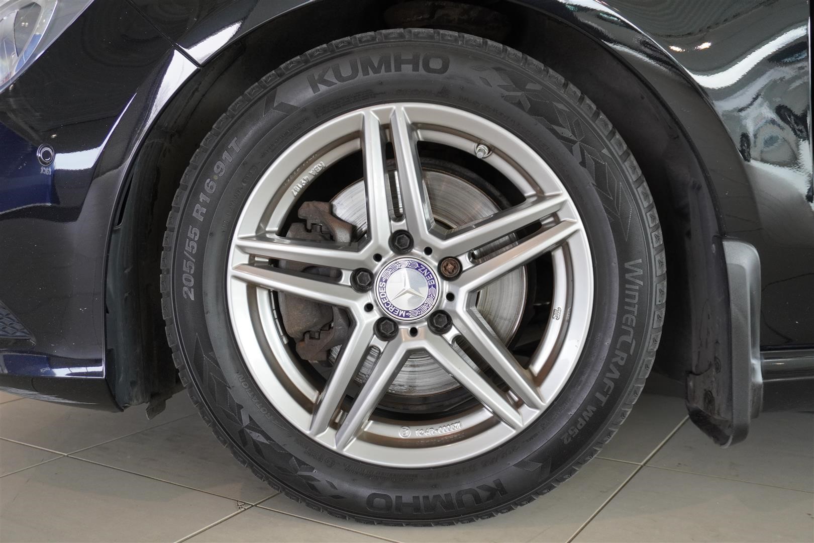 200 Shooting Brake 7g-DCT Inkl Vinterhjul_3
