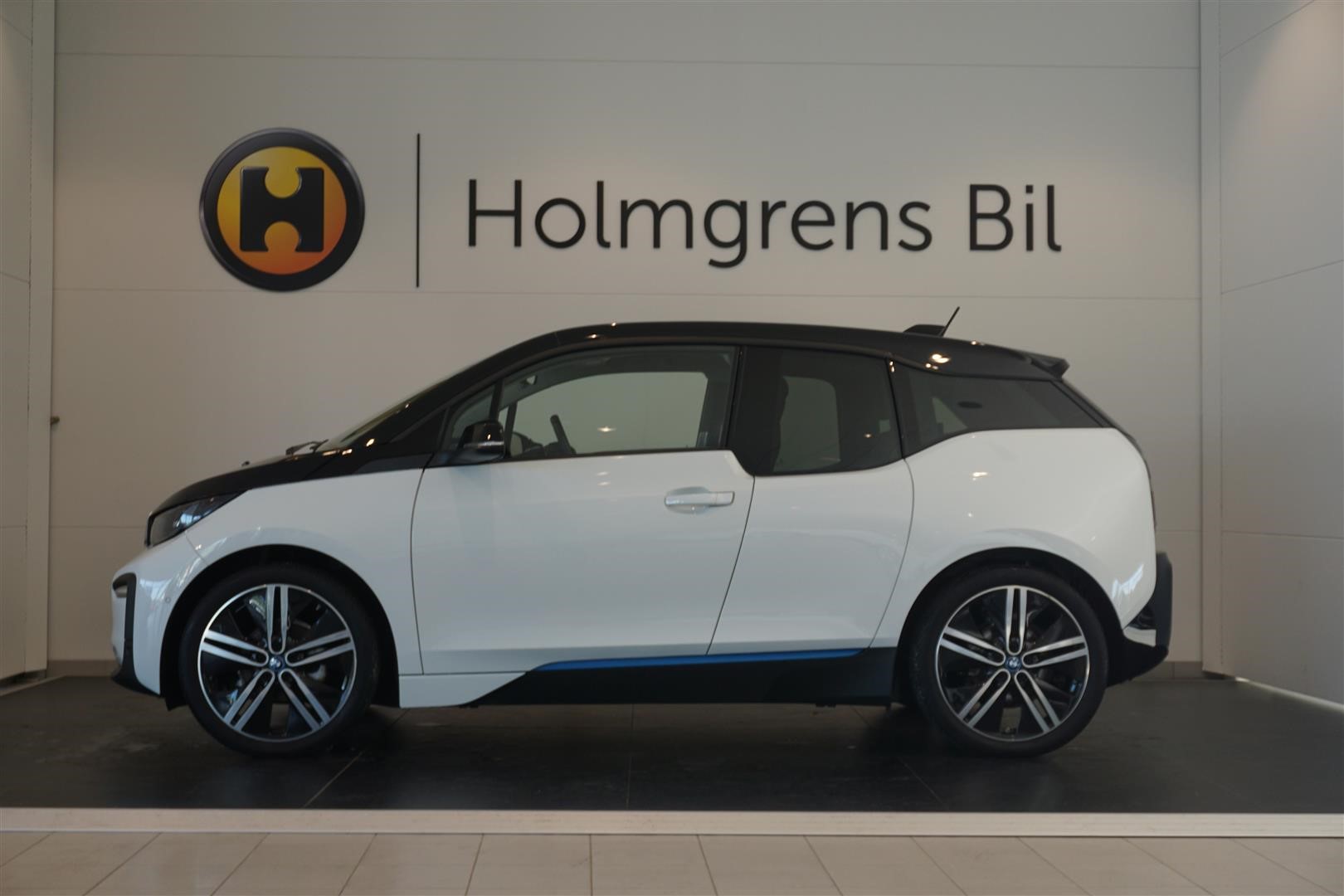 BMW i3 120 Ah Charged BSI Re-Lease_1